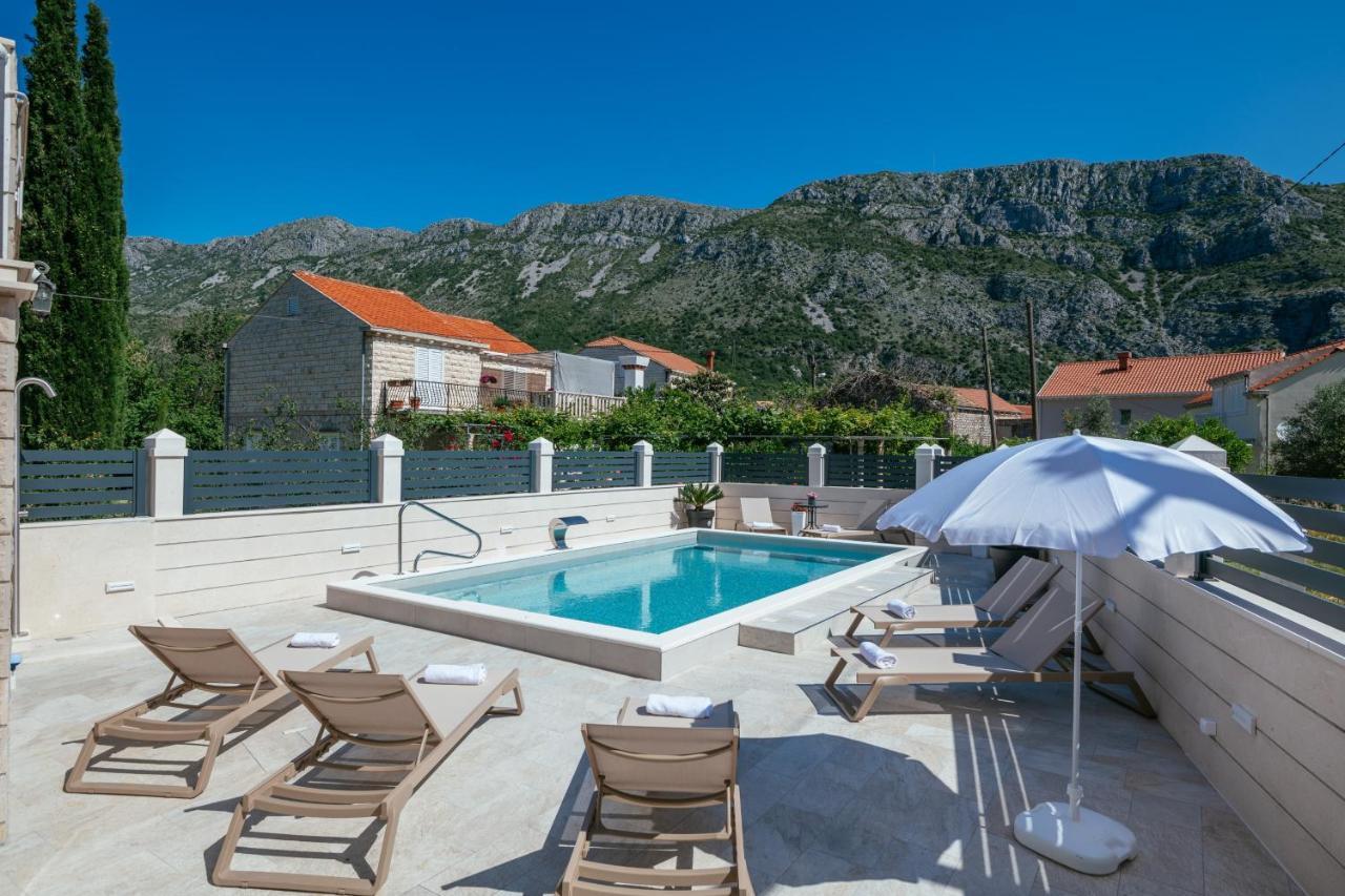 Apartments Dubelj Komolac Экстерьер фото