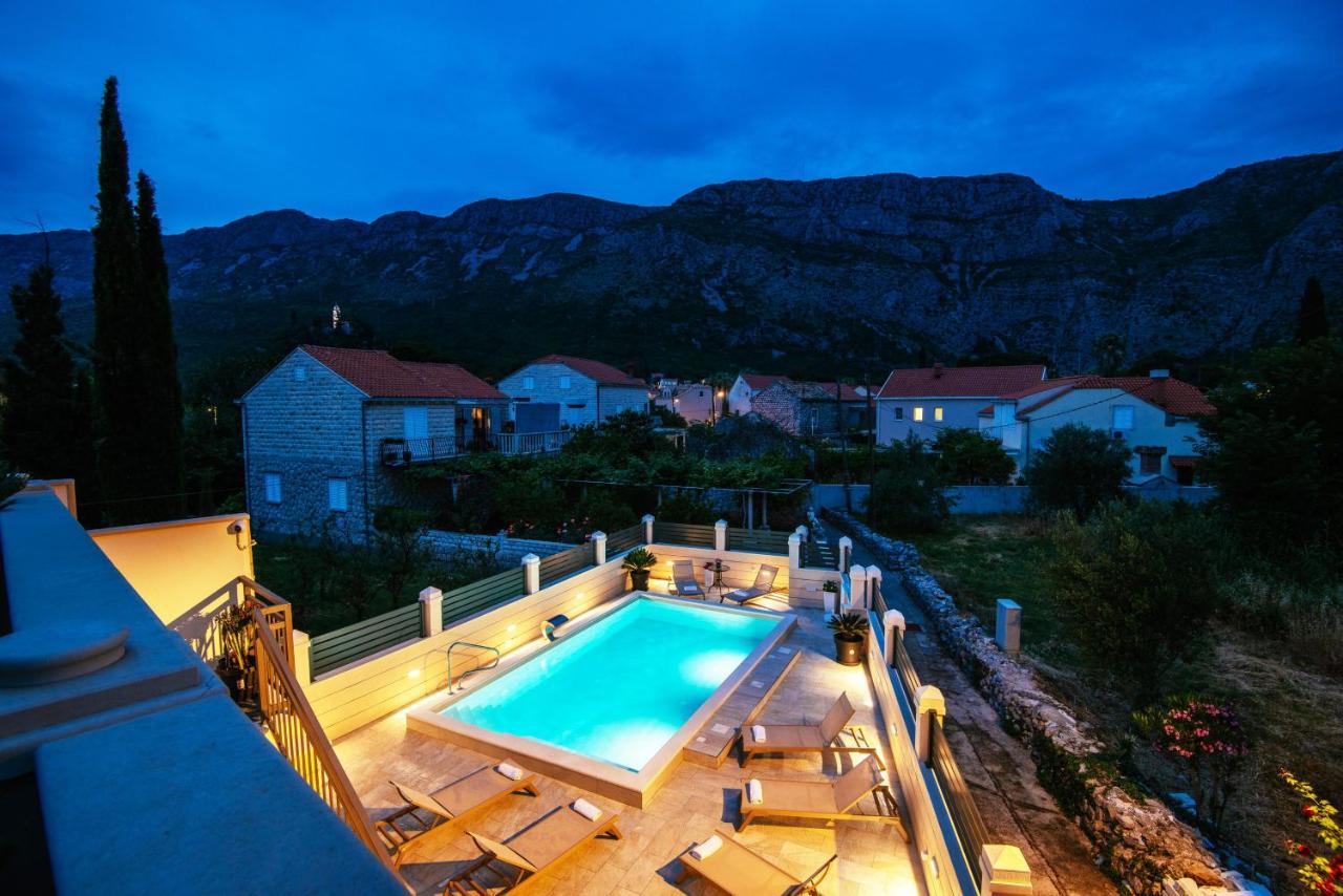 Apartments Dubelj Komolac Экстерьер фото