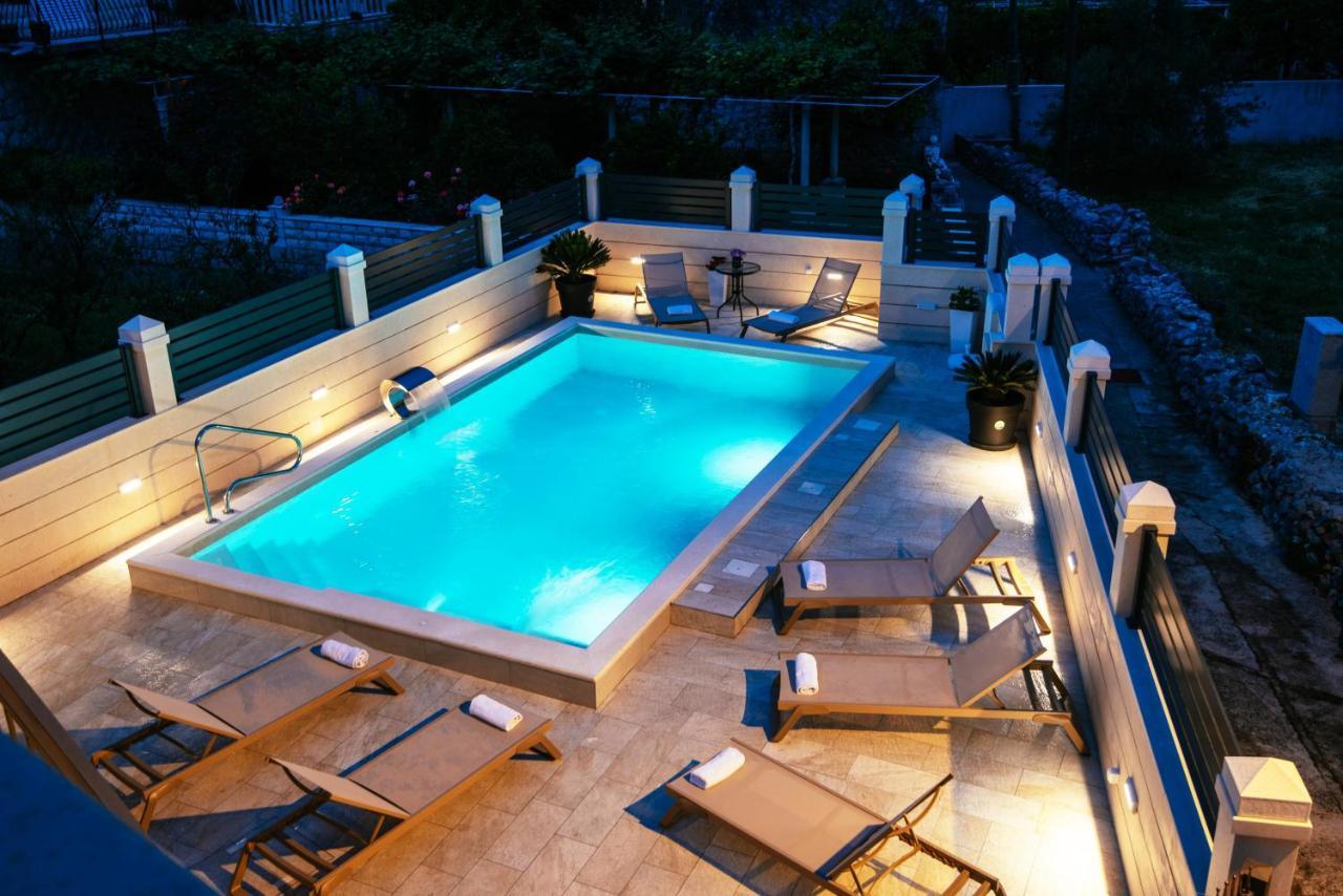 Apartments Dubelj Komolac Экстерьер фото