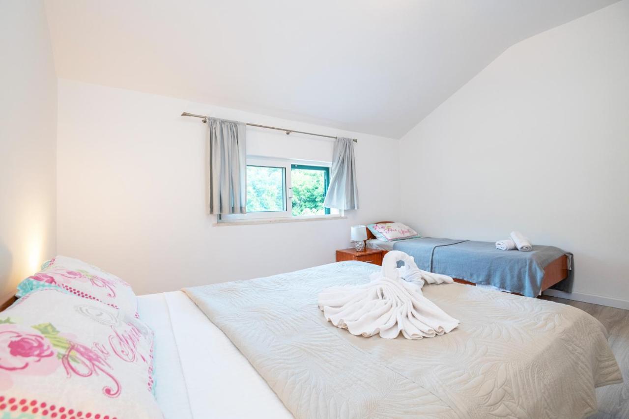 Apartments Dubelj Komolac Экстерьер фото