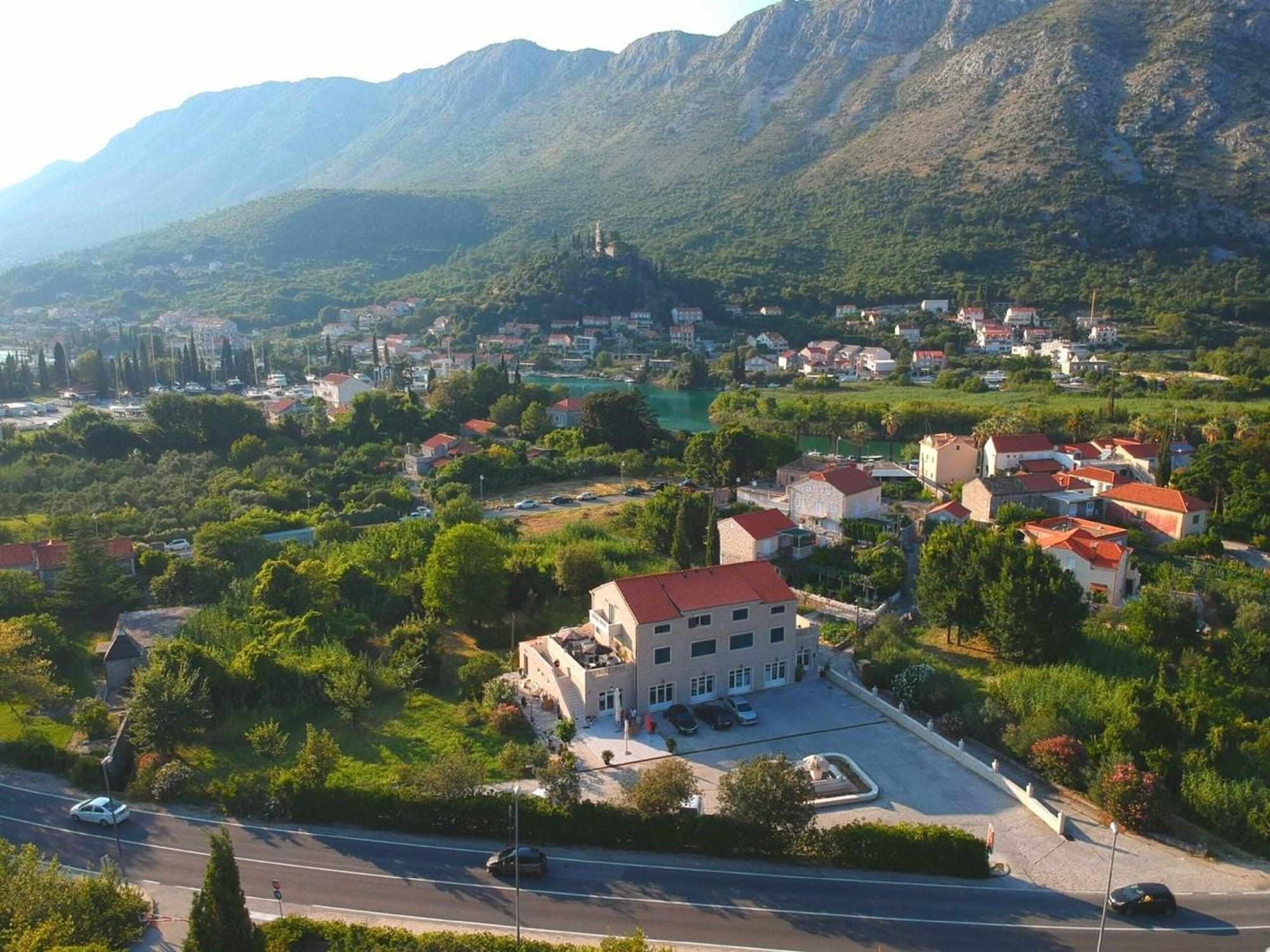 Apartments Dubelj Komolac Экстерьер фото