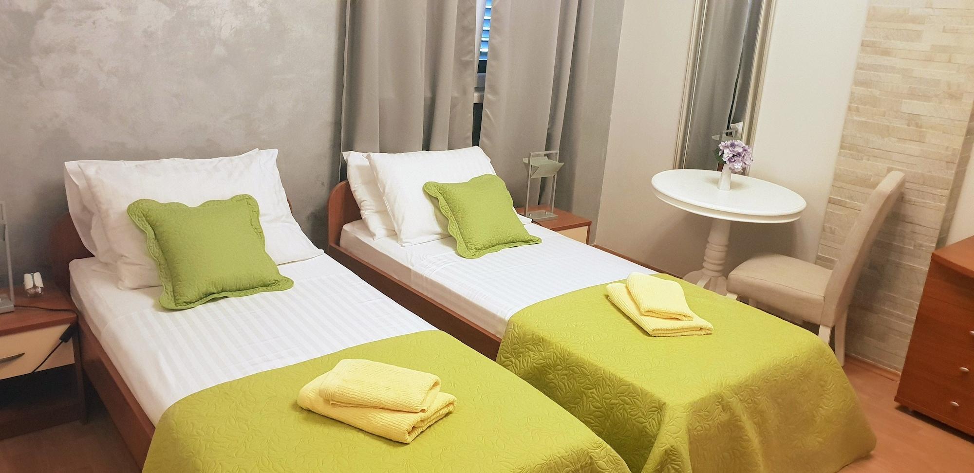 Apartments Dubelj Komolac Экстерьер фото